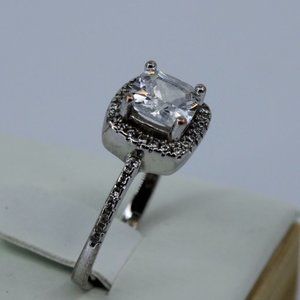Sterling silver cushian solitaire CZ Halo size 5.5